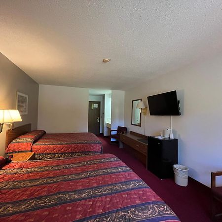 Boulder Bear Motor Lodge Boulder Junction Exteriér fotografie