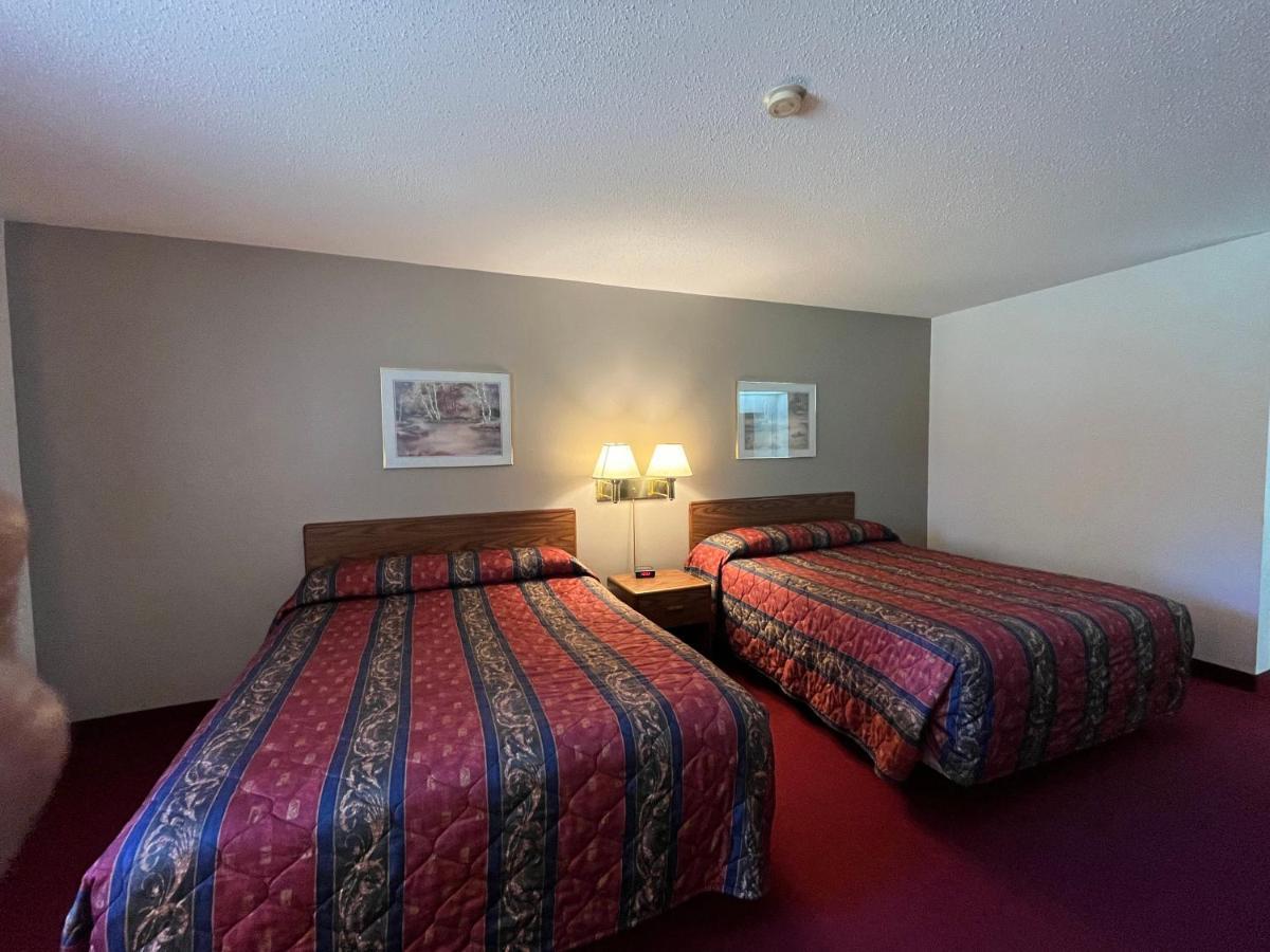 Boulder Bear Motor Lodge Boulder Junction Exteriér fotografie