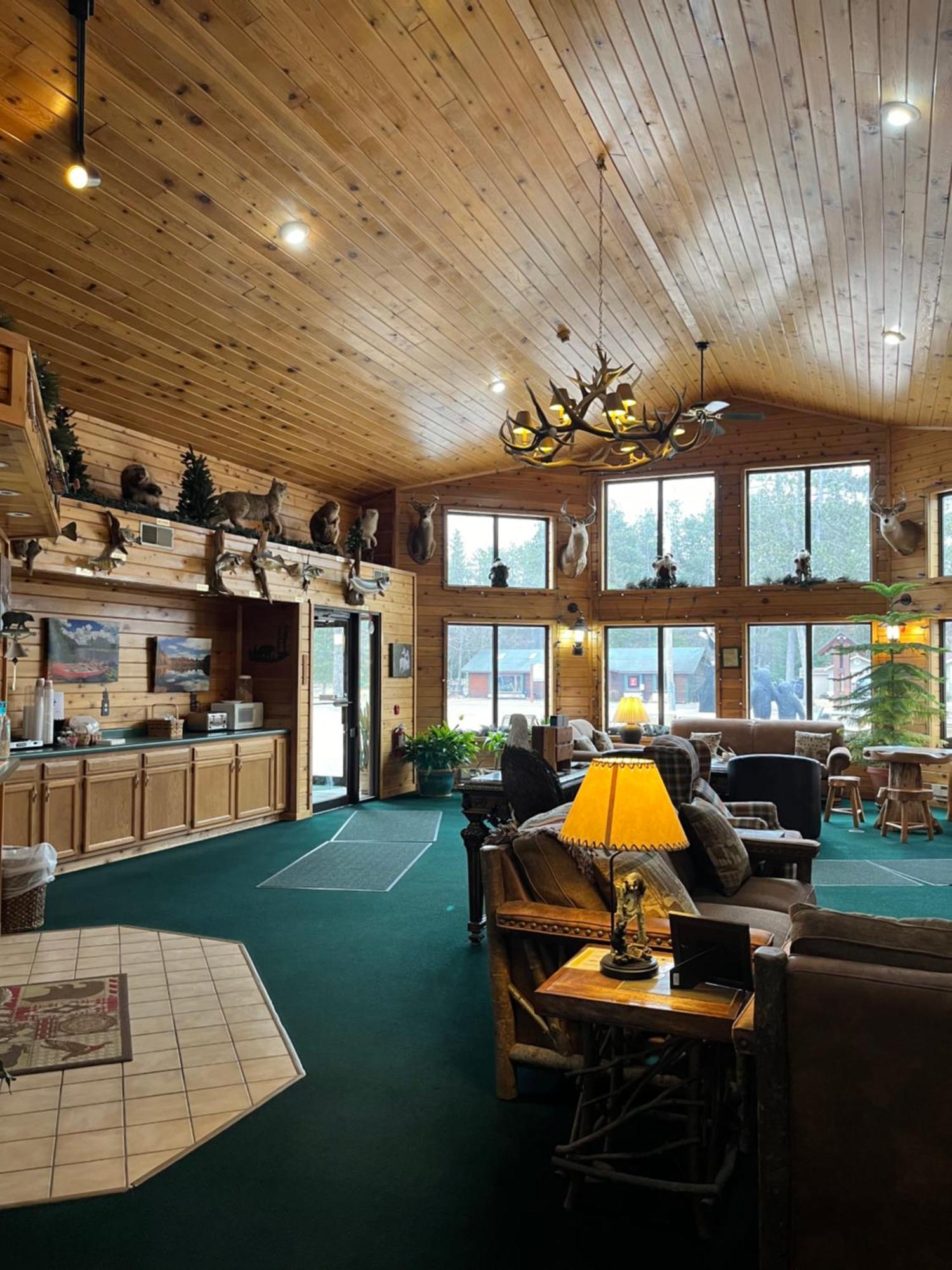 Boulder Bear Motor Lodge Boulder Junction Exteriér fotografie